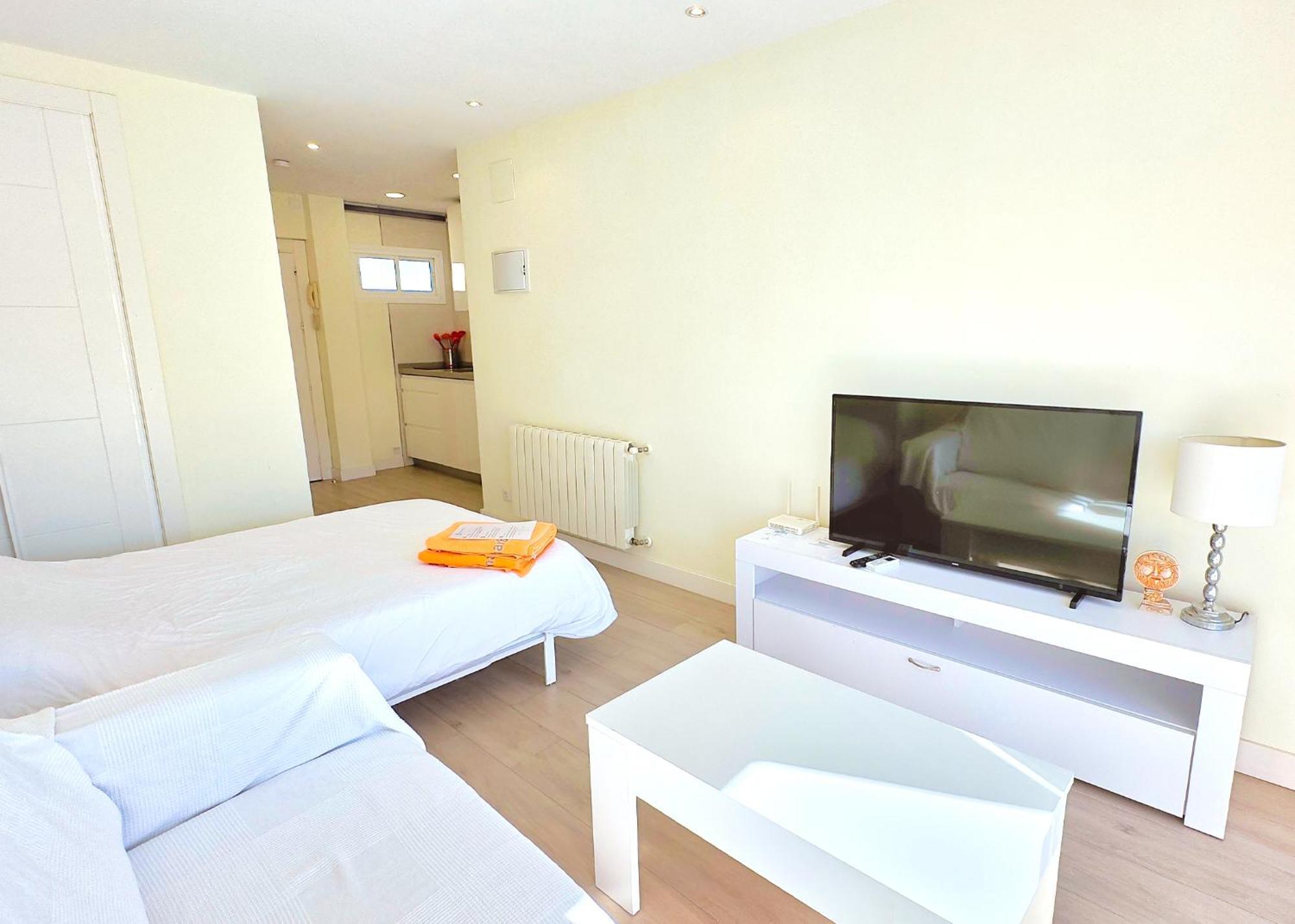 Apartment Great On The Beachfront In The Center Of Marbella