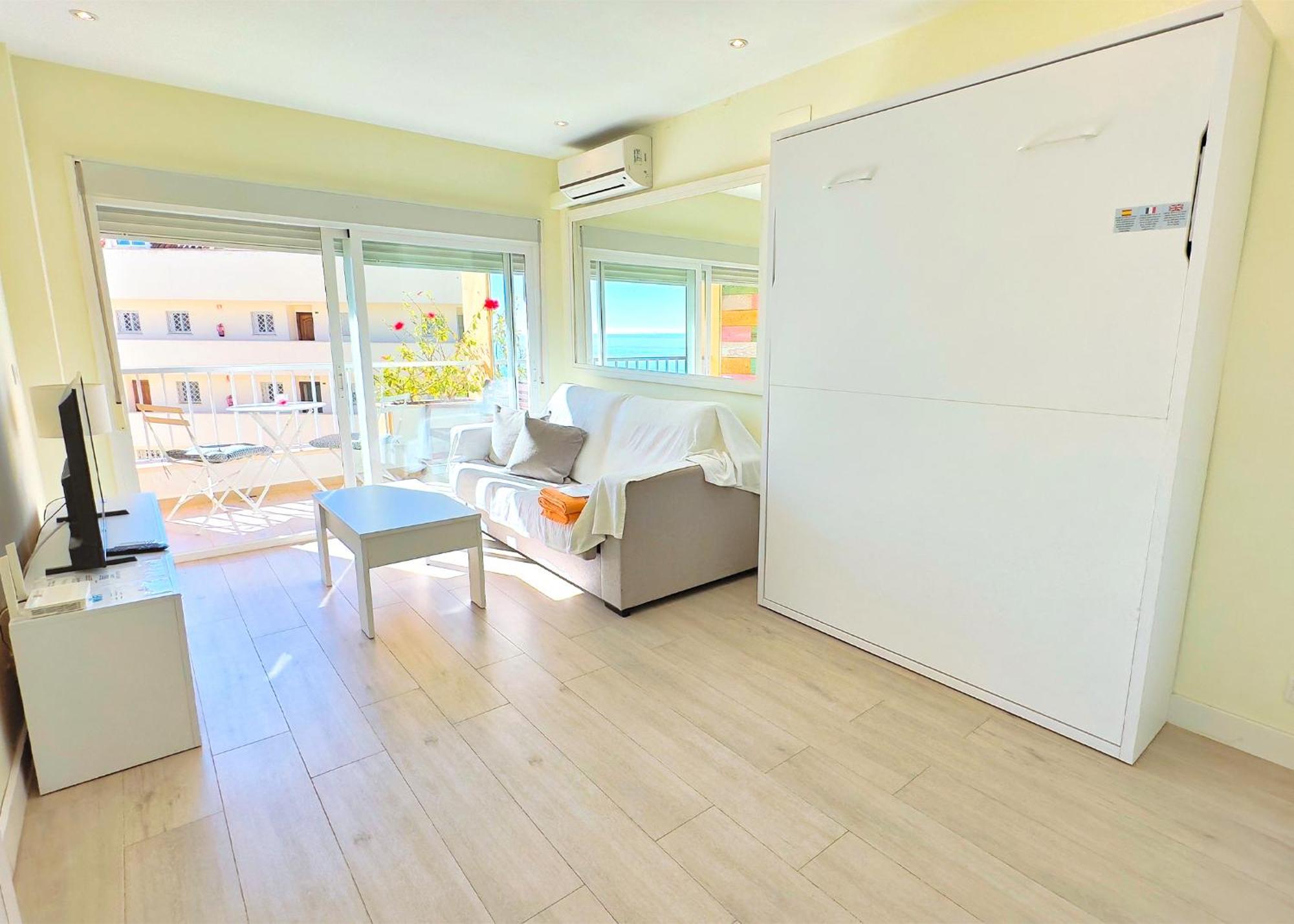 Apartment Great On The Beachfront In The Center Of Marbella